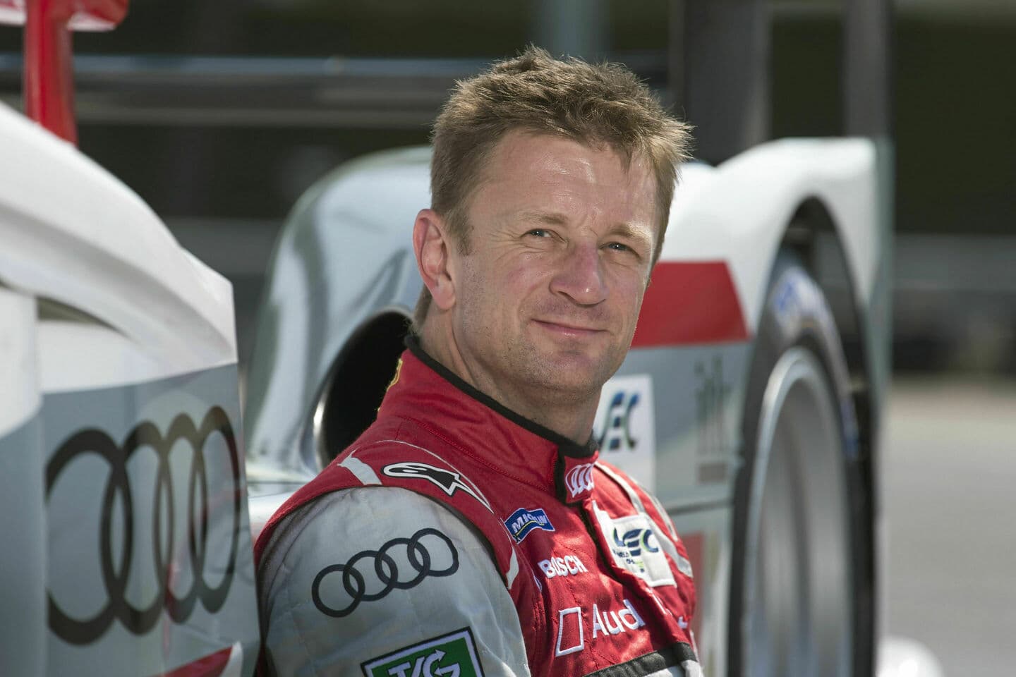 Endurance racing paddock interaction